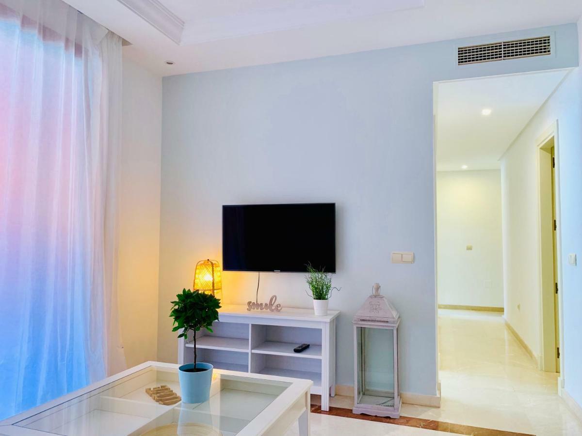 Beachside Apartment In Marbellac Extérieur photo
