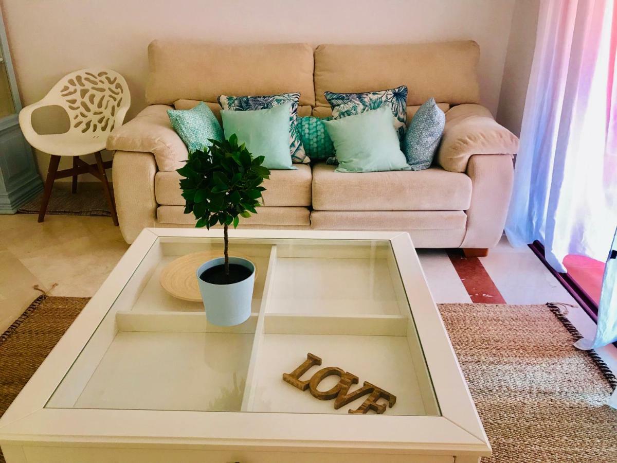 Beachside Apartment In Marbellac Extérieur photo