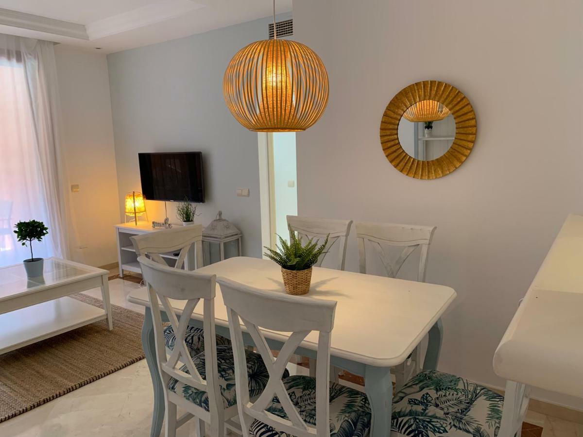 Beachside Apartment In Marbellac Extérieur photo