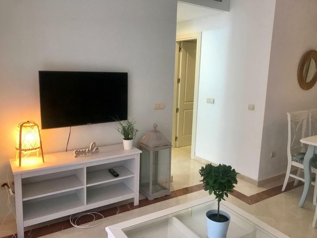 Beachside Apartment In Marbellac Extérieur photo