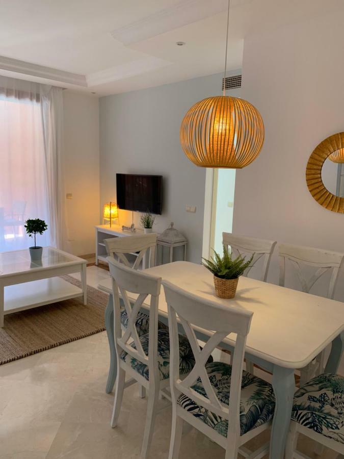 Beachside Apartment In Marbellac Extérieur photo