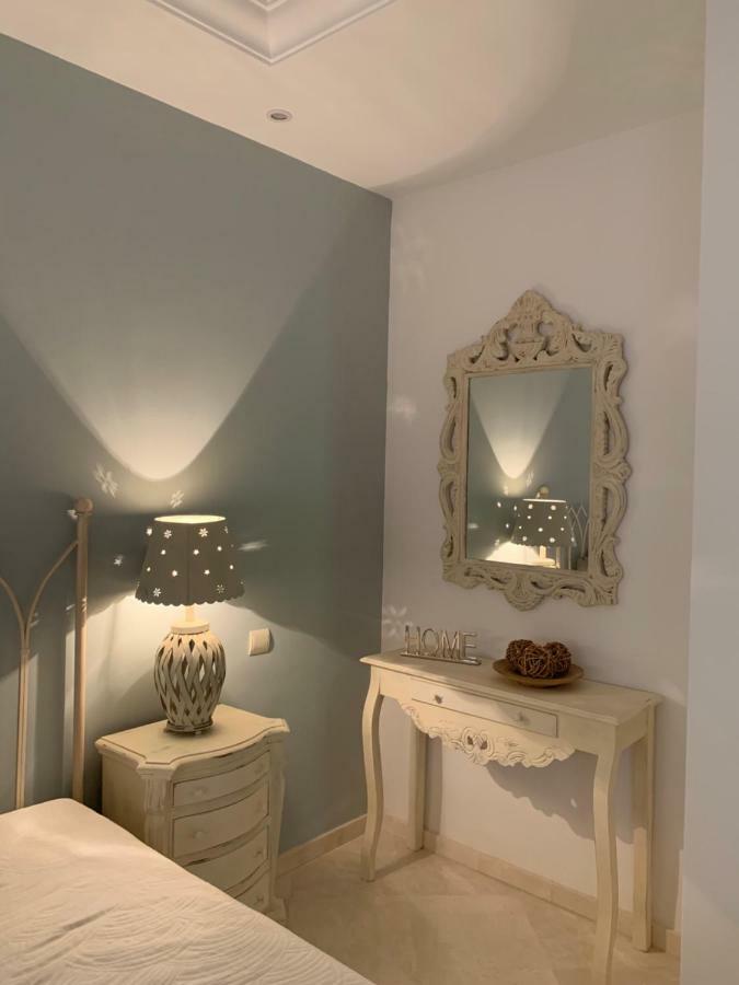 Beachside Apartment In Marbellac Extérieur photo
