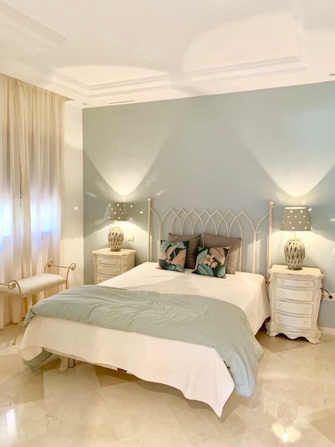 Beachside Apartment In Marbellac Extérieur photo