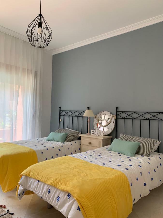 Beachside Apartment In Marbellac Extérieur photo