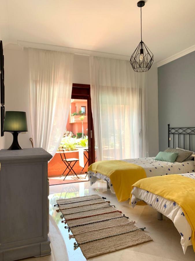 Beachside Apartment In Marbellac Extérieur photo
