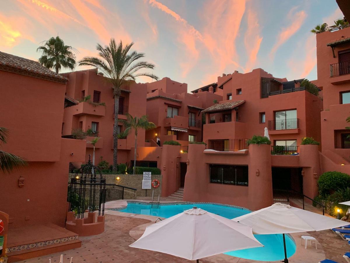 Beachside Apartment In Marbellac Extérieur photo